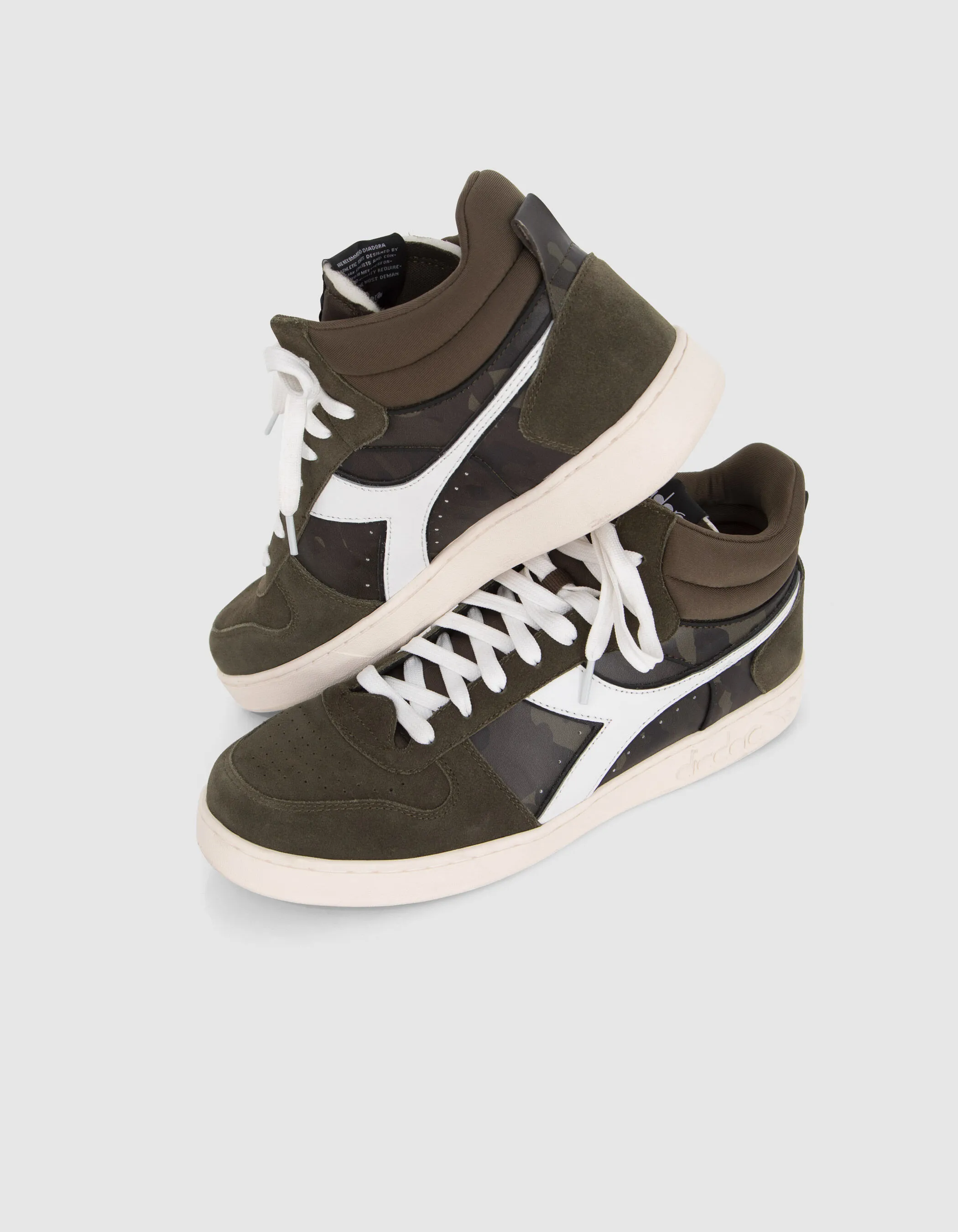 Baskets Mixtes kaki et camouflage en cuir IKKS X DIADORA