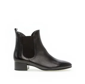 Bottines noires en cuir