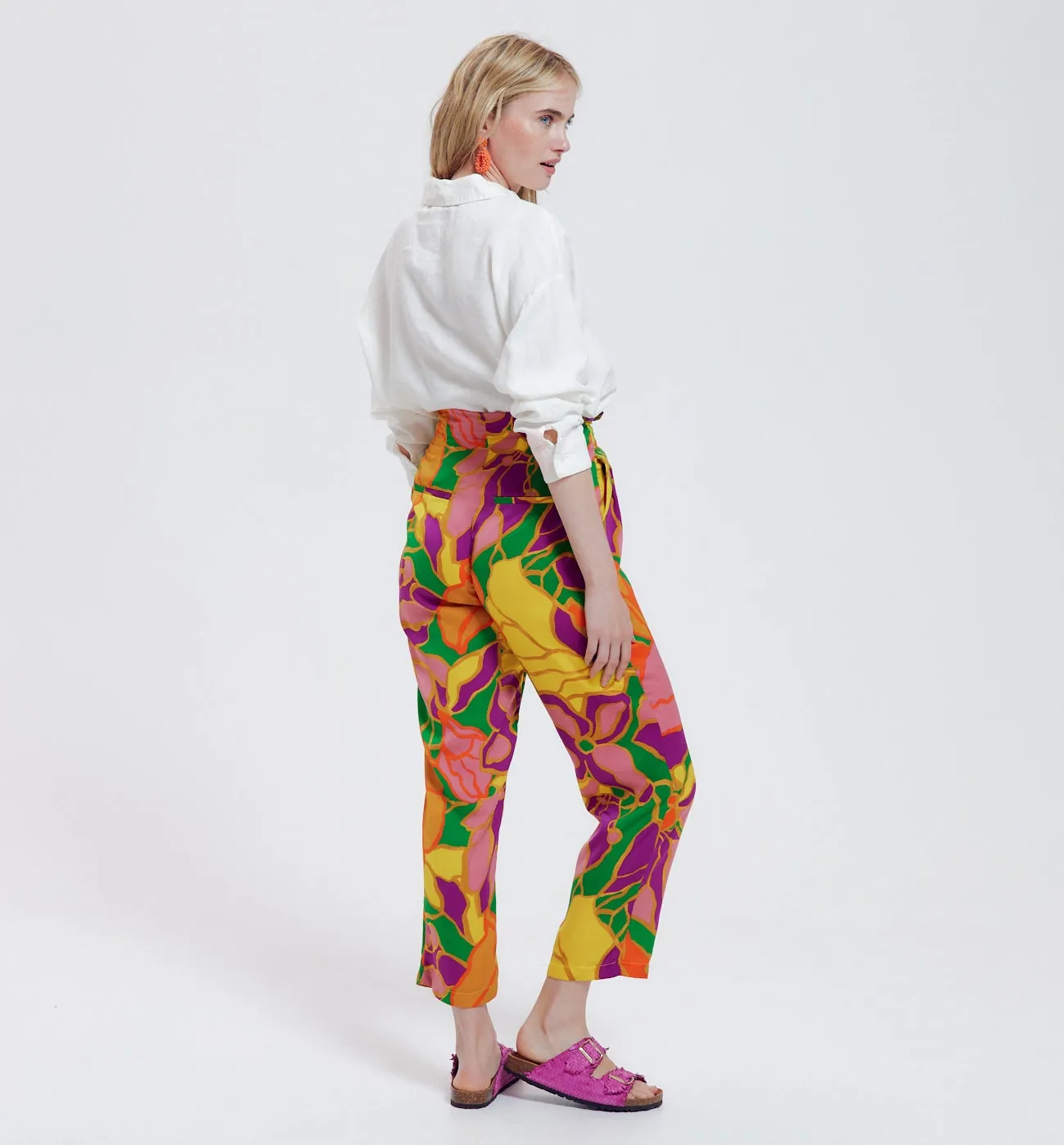 Pantalon carrot en satin Femme - Imprimé multicolore