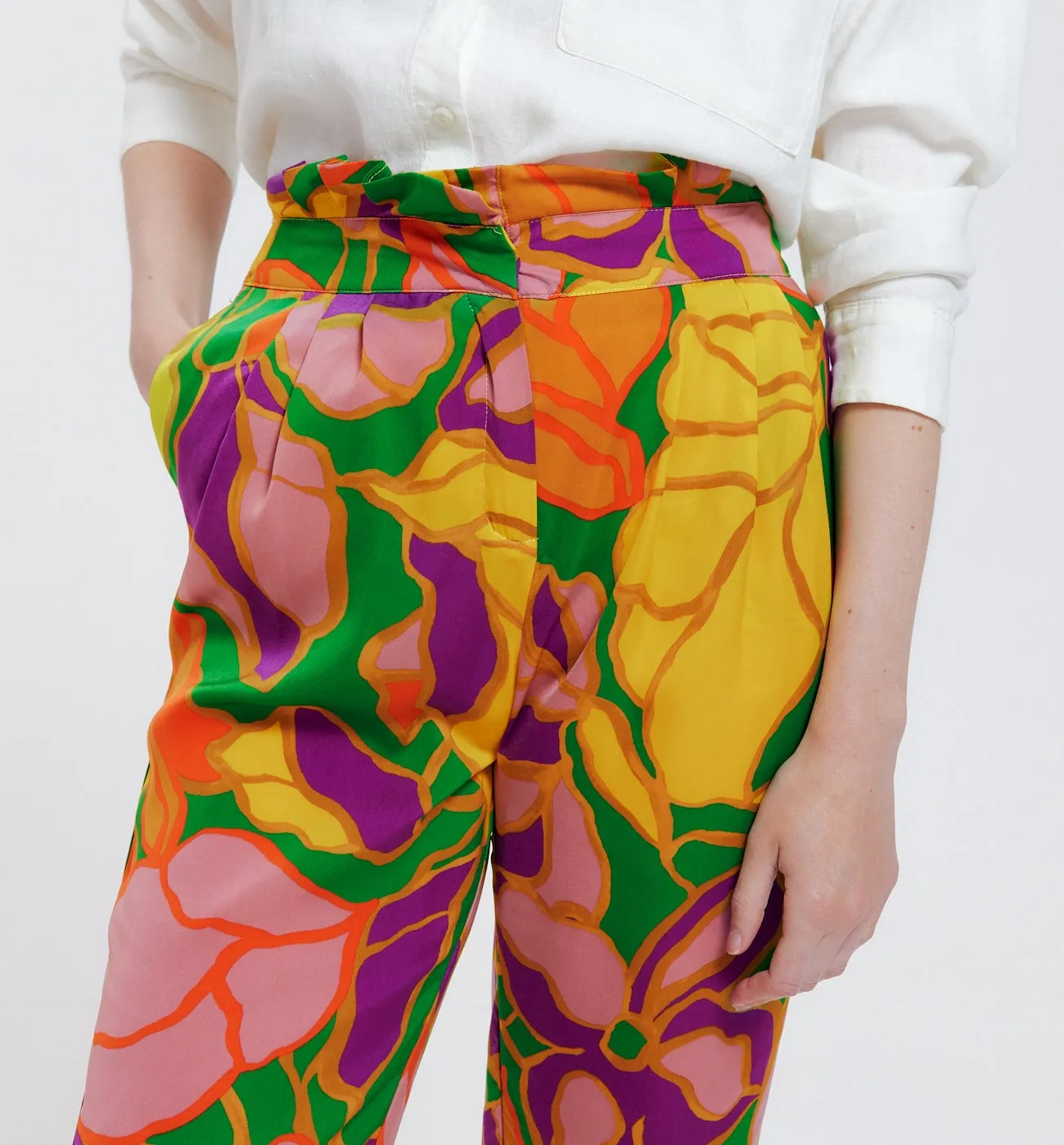 Pantalon carrot en satin Femme - Imprimé multicolore