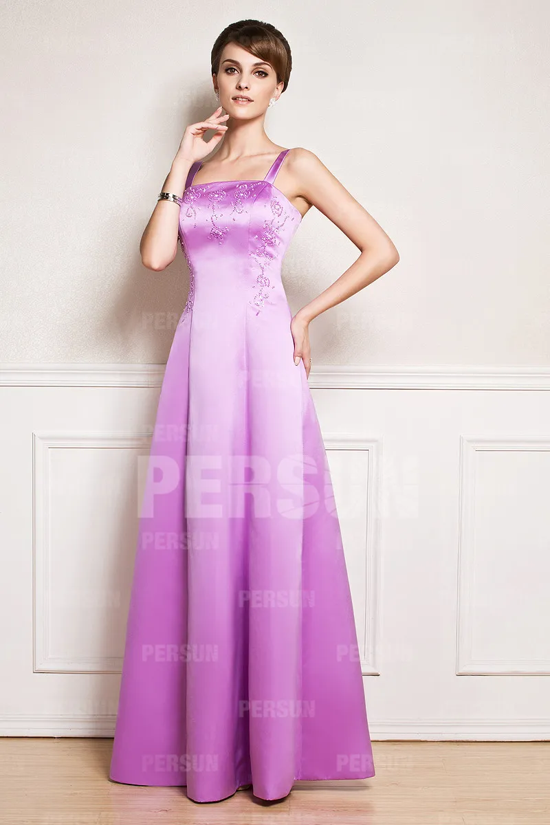 Robe soirée longue en couleur mauve avec étole satin