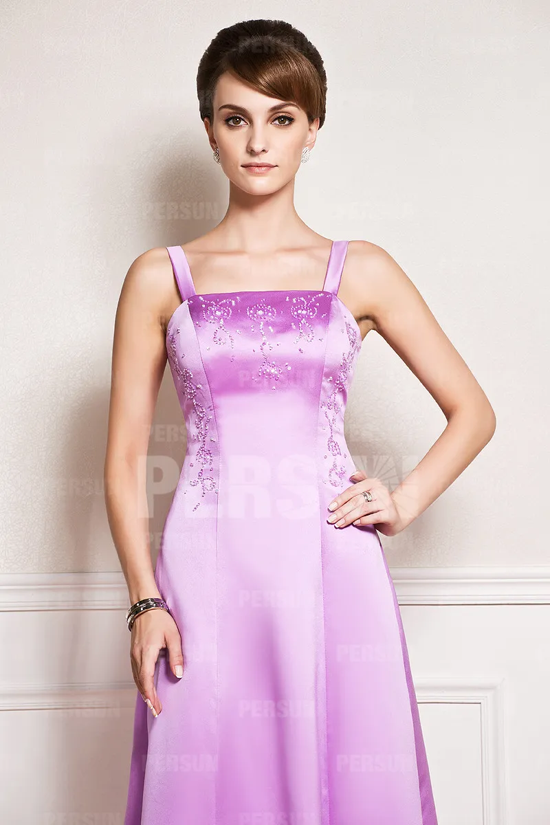 Robe soirée longue en couleur mauve avec étole satin